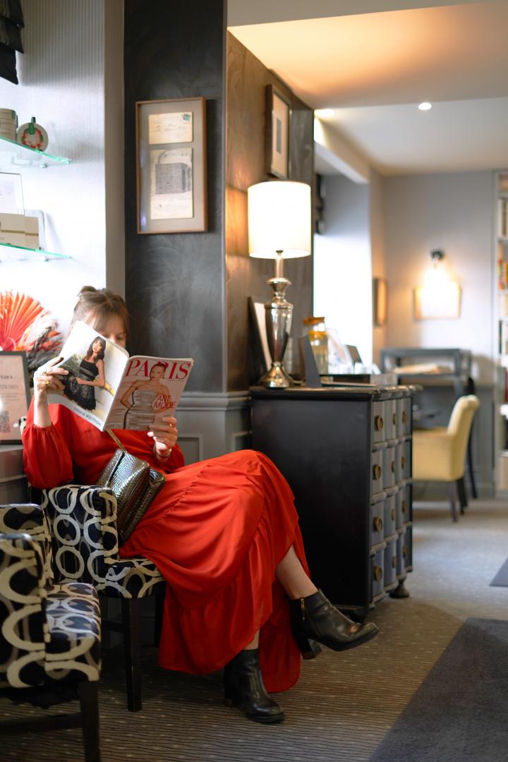 5 cafés littéraires parisiens où lire cet été